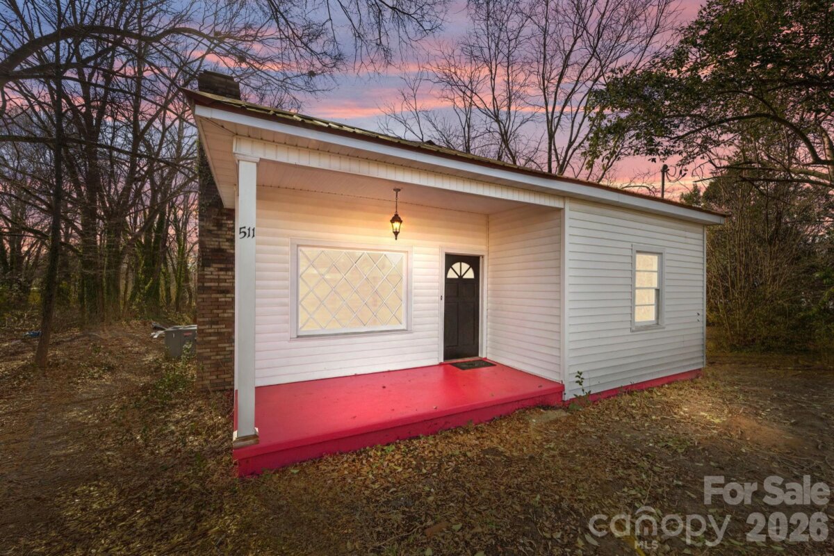 511 E Trade Street, Dallas, NC 28034, MLS # 4349869