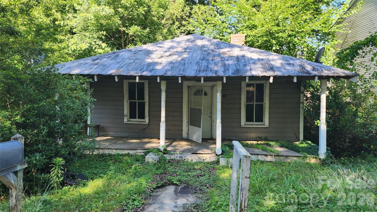 210 Mahan Street, Concord, NC 28025, MLS # 4350361