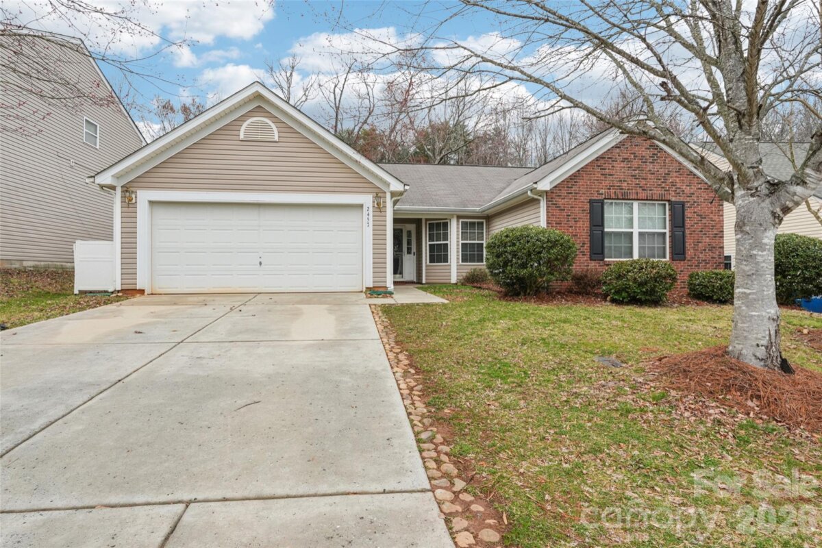 2457 Marthas Ridge Drive Unit 15, Statesville, NC 28625, MLS # 4350515