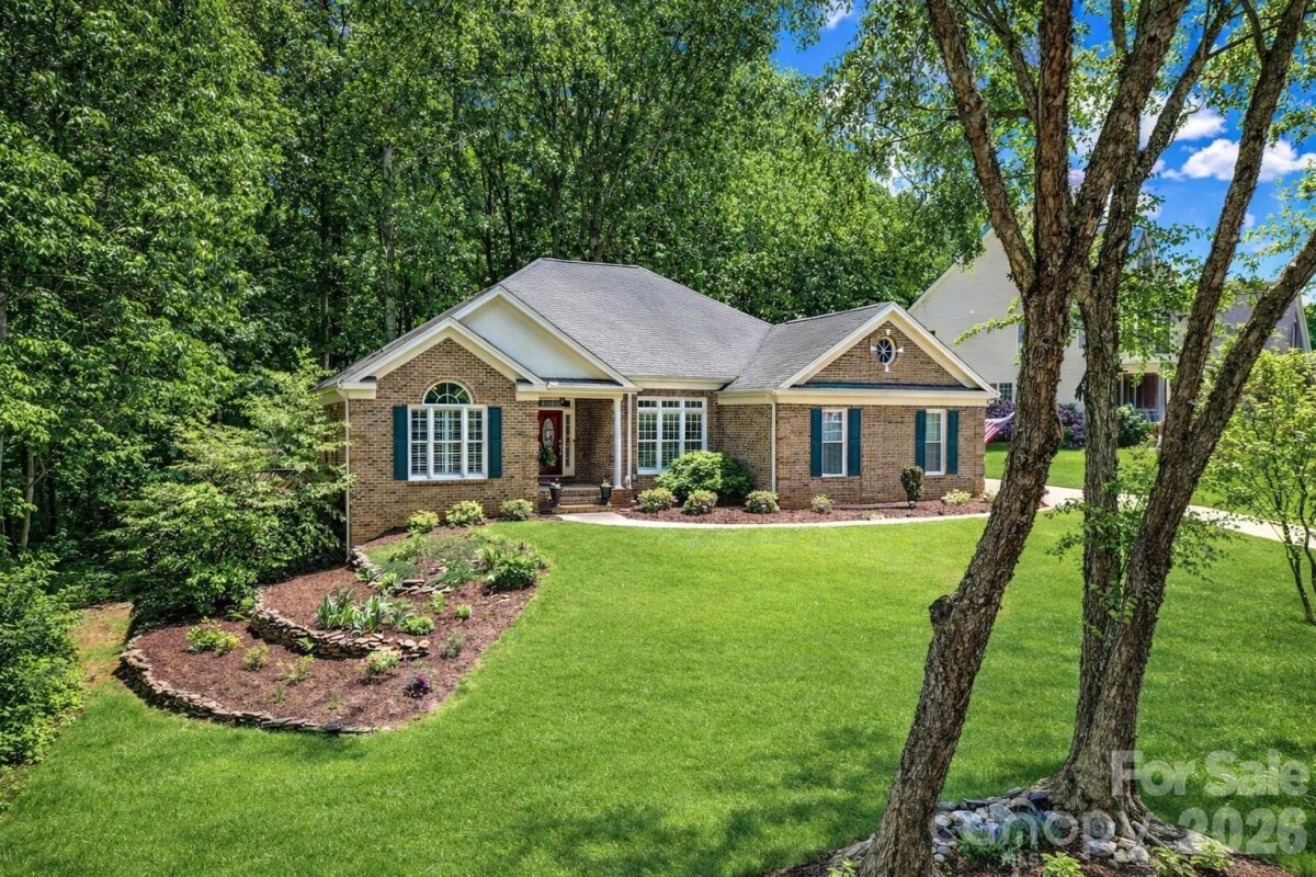 160 Fernbrook Drive, Mooresville, NC 28117, MLS # 4350552