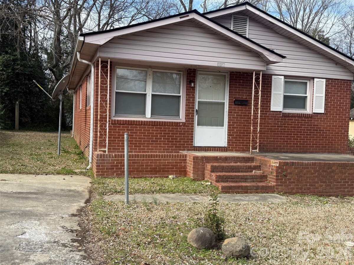 427 Clinton Avenue, Lancaster, SC 29720, MLS # 4350710