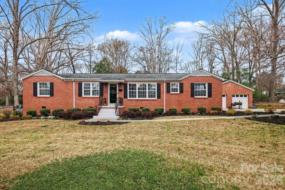 704 Marion Sims Drive, Lancaster, SC 29720, MLS # 4350850