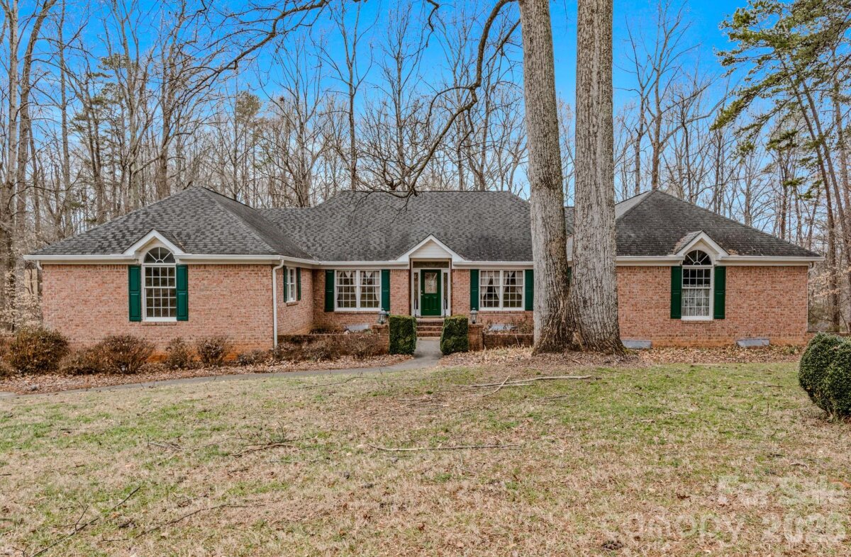 1430 Messick Oaks Trail, Lewisville, NC 27023, MLS # 4351342