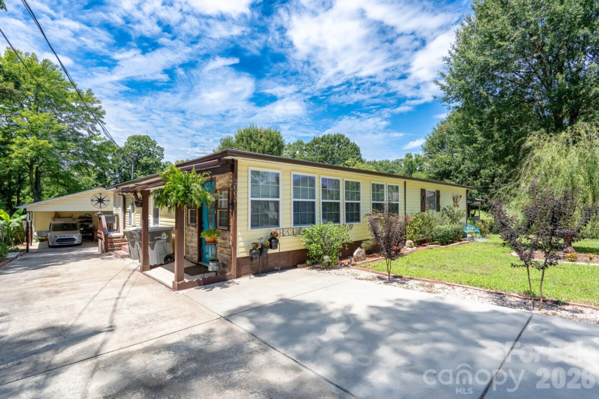 2003 Plaza Avenue, Kannapolis, NC 28081, MLS # 4352366