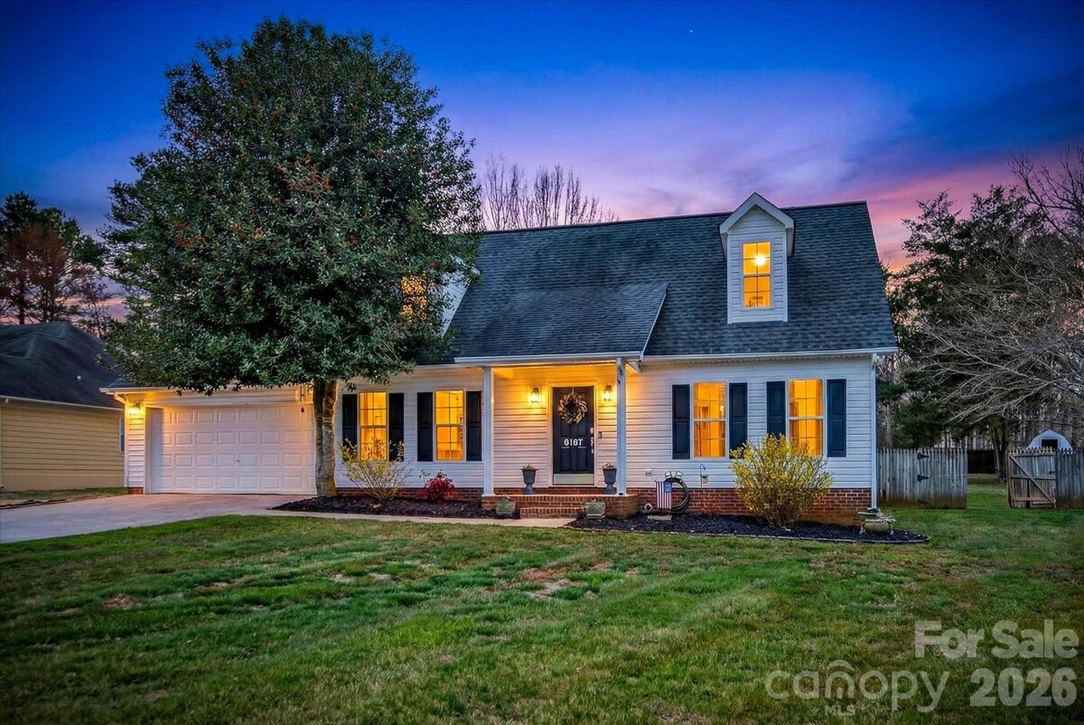 6107 Colchester Lane, Matthews, NC 28104, MLS # 4353141