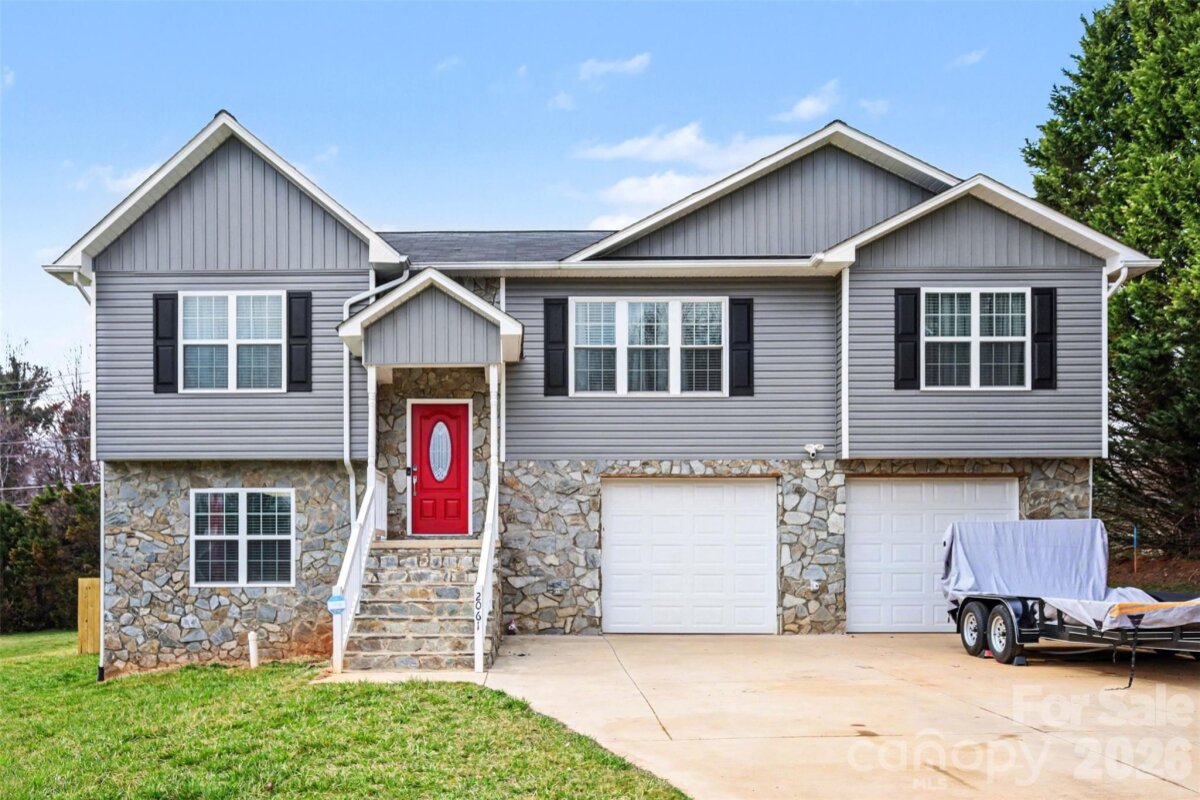 2061 Gary Lane, Hickory, NC 28602, MLS # 4353412