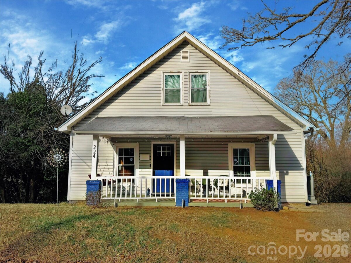 224 E Catawba Avenue, Mooresville, NC 28115, MLS # 4353590