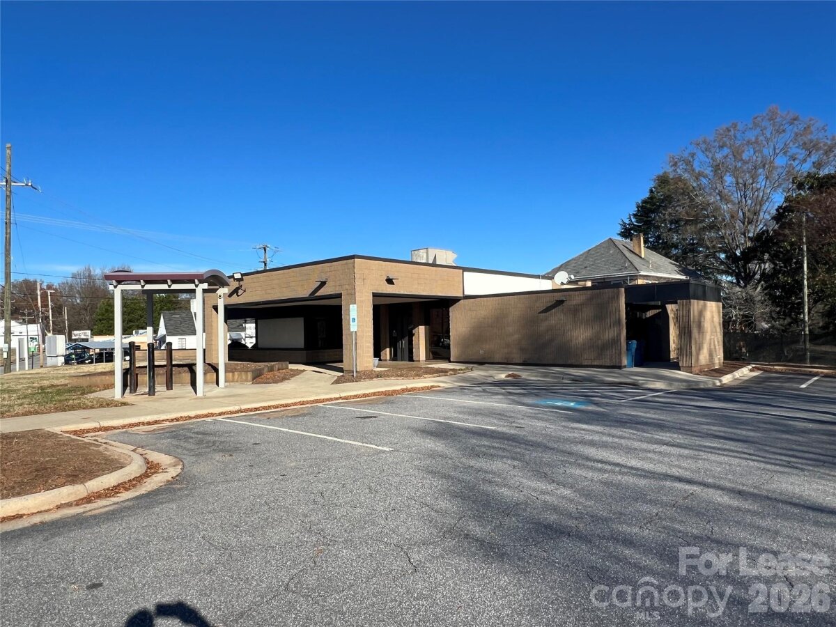 21 Main Avenue Drive, Taylorsville, NC 28681, MLS # 4354226