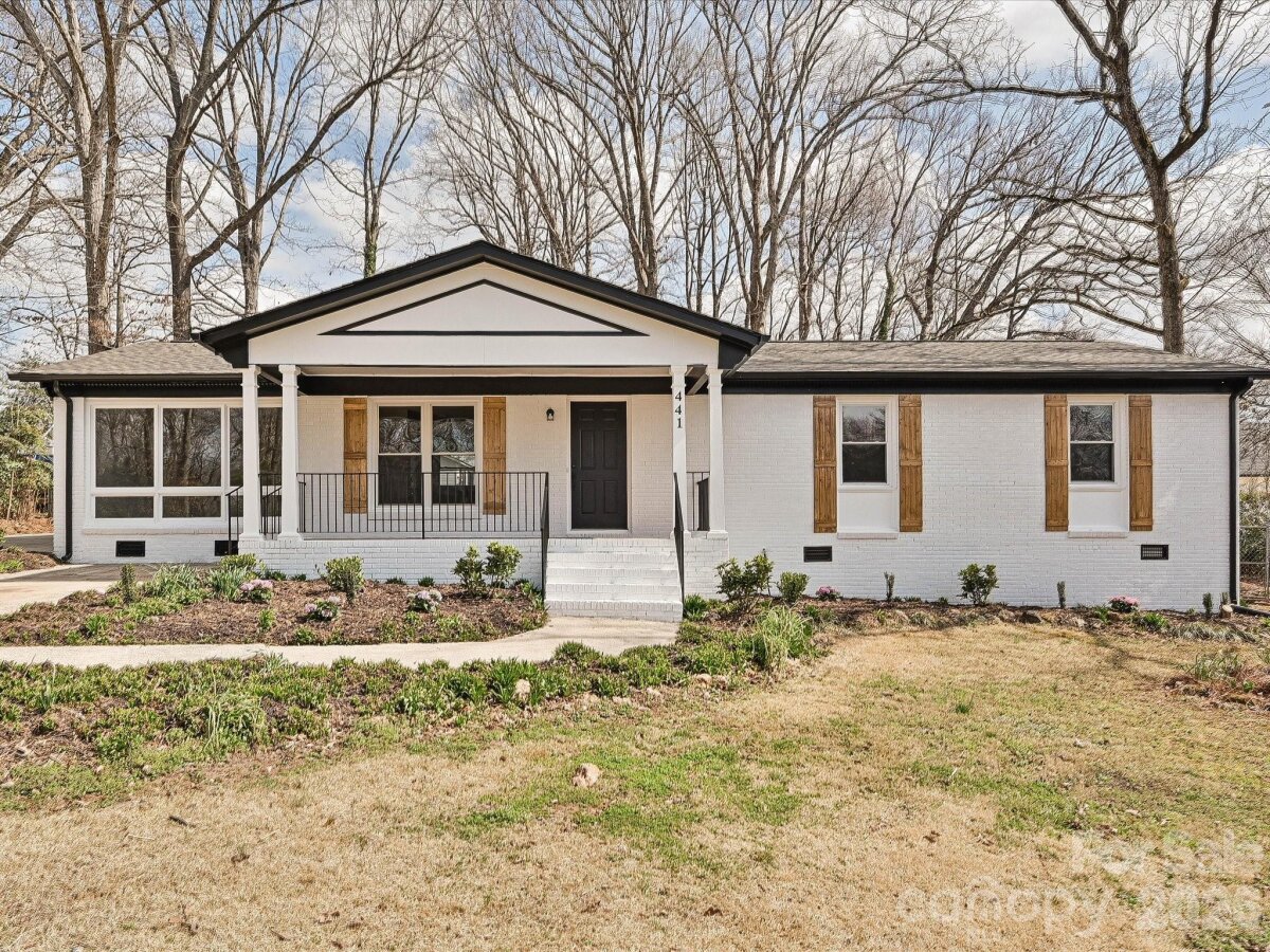 441 Holly Circle, Mount Holly, NC 28120, MLS # 4354262