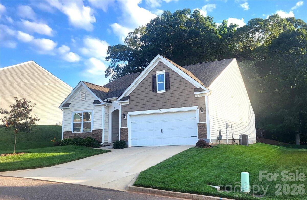 3938 Village Boulevard, Conover, NC 28613, MLS # 4354724