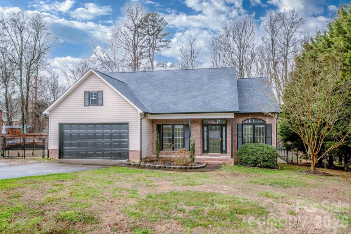 225 Delview Drive, Cherryville, NC 28021, MLS # 4355321