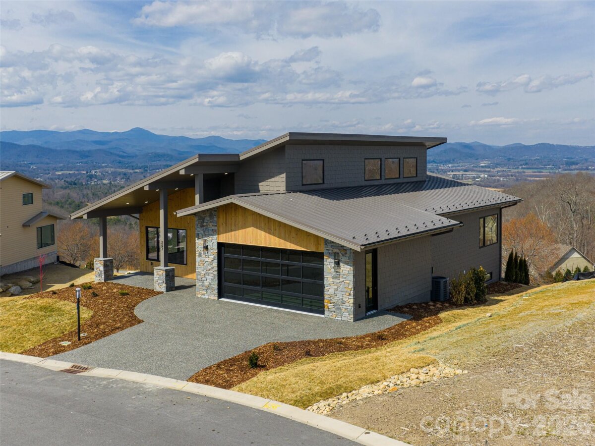 Hendersonville 21 4355348