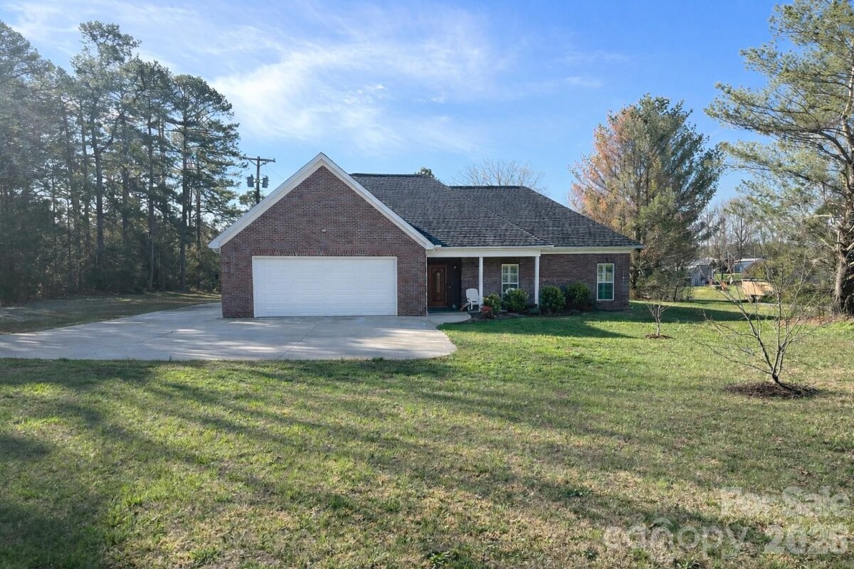 140 Huffstetler Lake Road, Dallas, NC 28034, MLS # 4355661