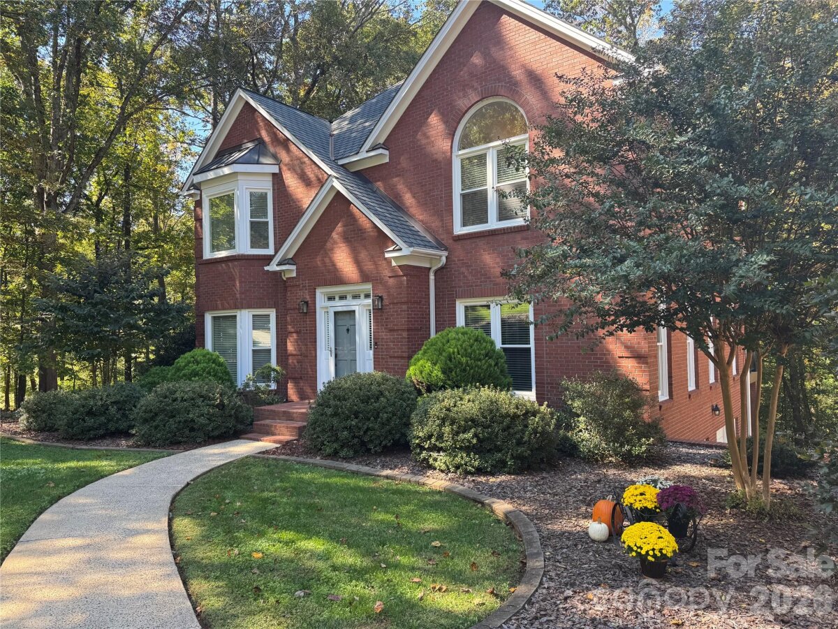 3875 Deer Run Drive, Conover, NC 28613, MLS # 4355731