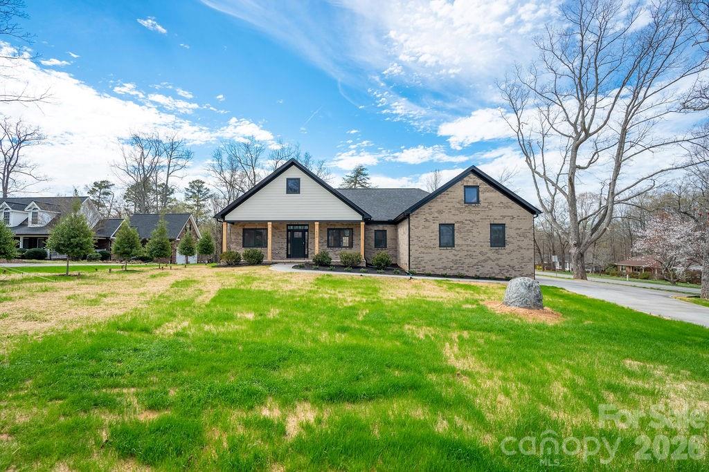 1500 Avalon Oaks Court, Dallas, NC 28034, MLS # 4356656