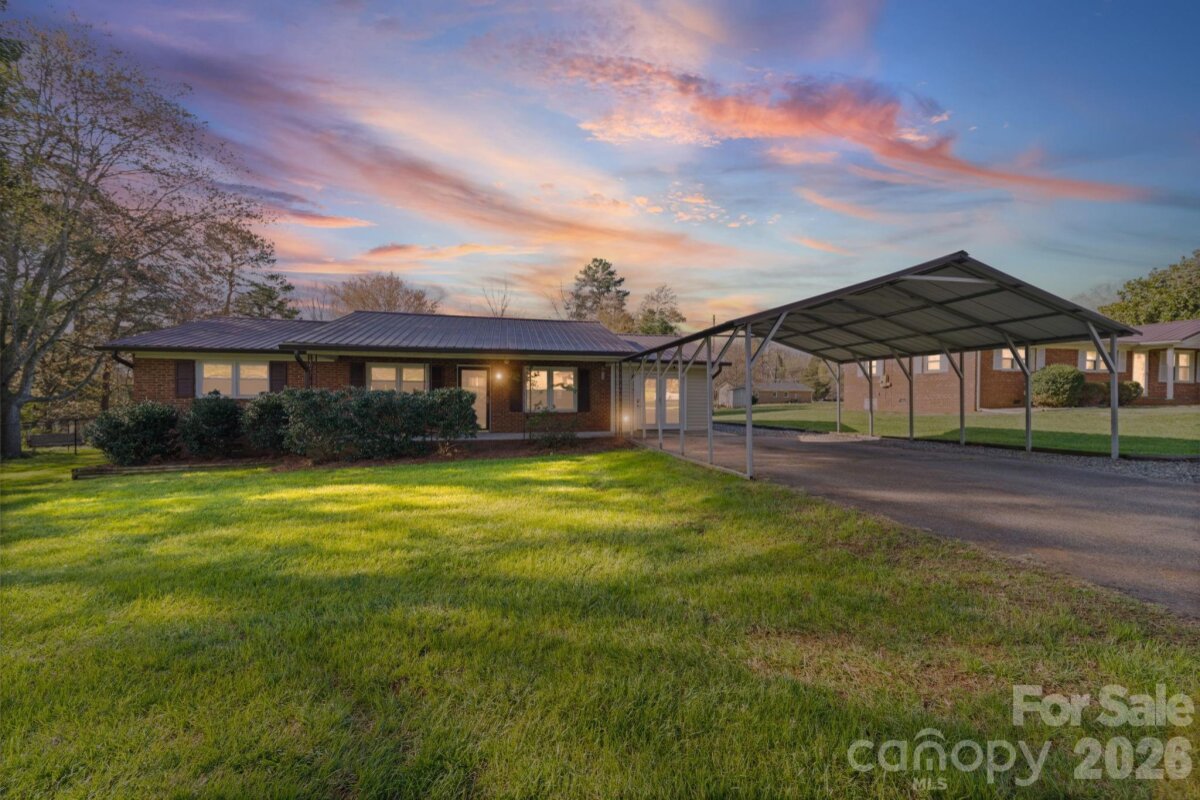 3227 Westover Road, Statesville, NC 28677, MLS # 4356938