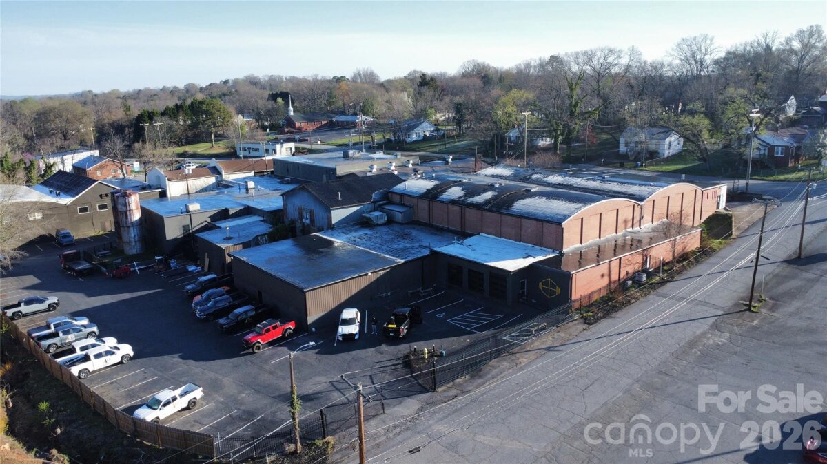 719 Old Lenoir Road, Hickory, NC 28601, MLS # 4356957