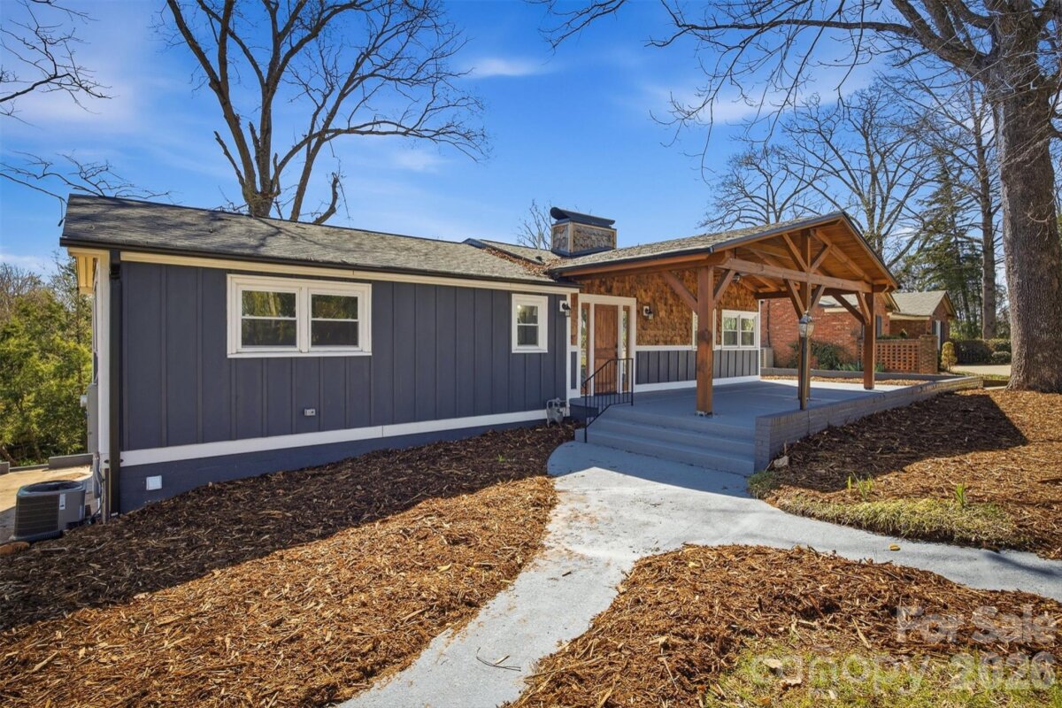 223 W Park Drive, Morganton, NC 28655, MLS # 4357060