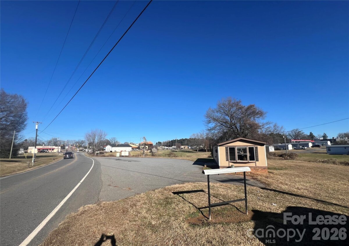 85 Old Mountain Road, Hiddenite, NC 28636, MLS # 4358081