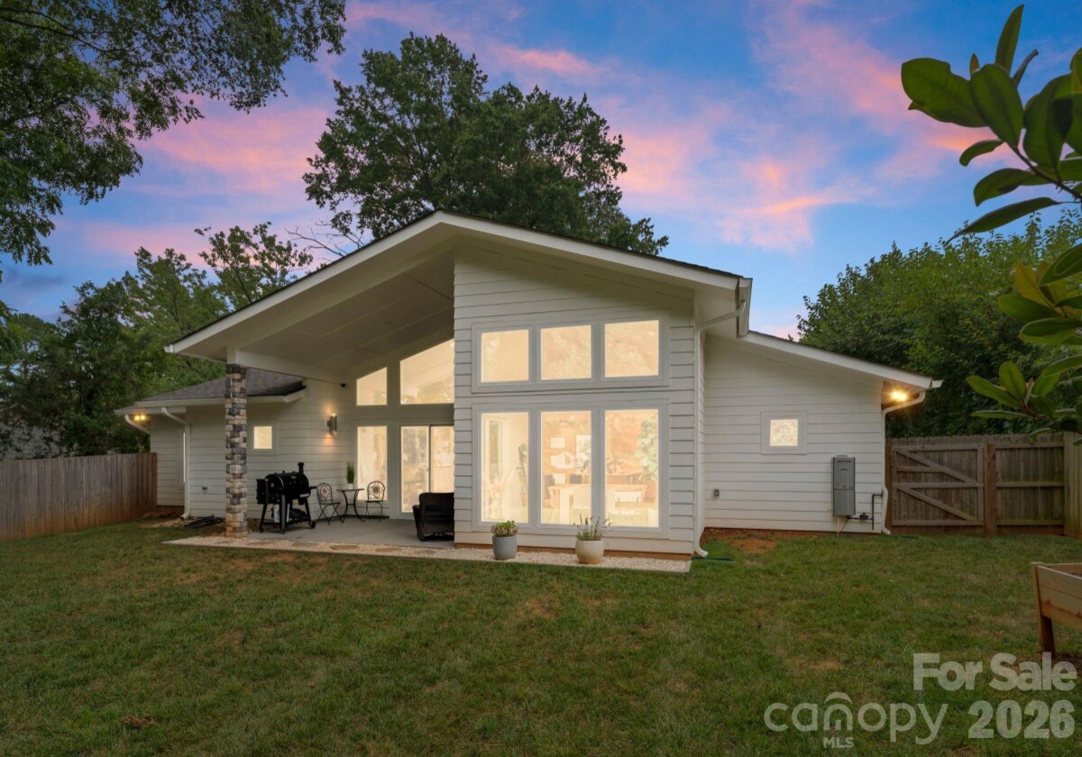 3931 Belshire Lane, Charlotte, NC 28205, MLS # 4359497