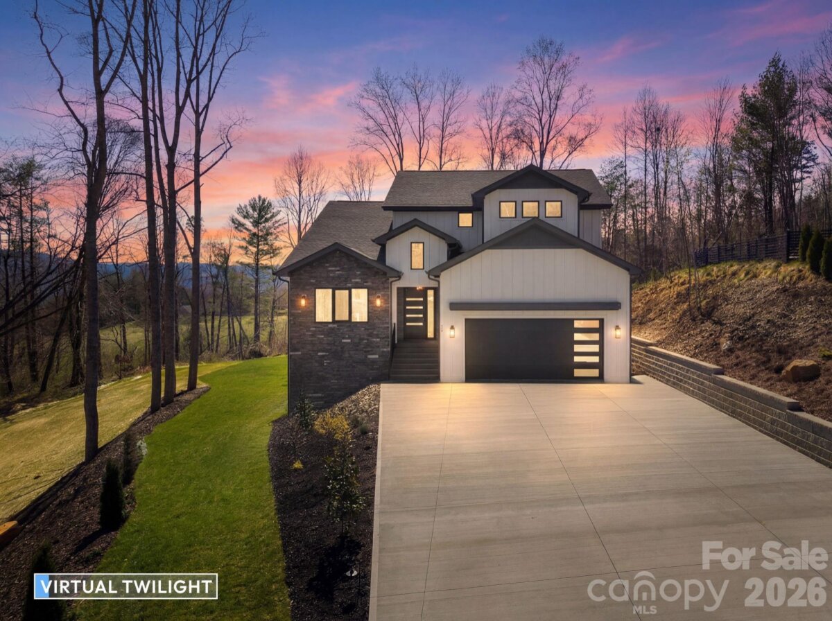 Weaverville 28 4363277