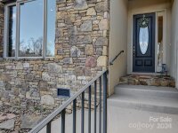 70 Carriage Highlands Court, Hendersonville, NC 28791, MLS # 4112205 - Photo #5