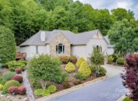 70 Carriage Highlands Court, Hendersonville, NC 28791, MLS # 4112205 - Photo #43