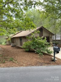 2010 Golfside Lane, Hendersonville, NC 28739, MLS # 4121611 - Photo #2