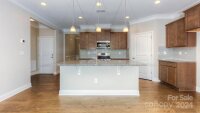 515 Fox Cove Road, Hendersonville, NC 28792, MLS # 4124193 - Photo #3