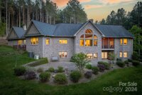2937 E Paradise Harbor Drive, Connelly Springs, NC 28612, MLS # 4133601 - Photo #2