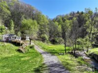2180 Pigeon Roost Road, Green Mountain, NC 28740, MLS # 4137054 - Photo #9