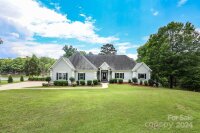 16418 Bunch Walnuts Road, Charlotte, NC 28278, MLS # 4140854 - Photo #1