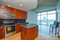 210 N Church Street Unit 1911, Charlotte, NC 28202, MLS # 4152656 - Photo #9