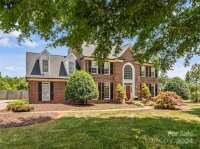 1094 James Farm Road, Hickory, NC 28602, MLS # 4154277 - Photo #1