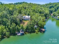 197 Hawthorne Drive, Lake Lure, NC 28746, MLS # 4154813 - Photo #4