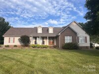 2116 Cordia Circle, Newton, NC 28658, MLS # 4155074 - Photo #1