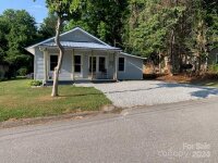 211 AYCOCK Avenue # 82,83, Hendersonville, NC 28792, MLS # 4157065 - Photo #2