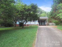 642 Park Circle, Lincolnton, NC 28092, MLS # 4160603 - Photo #1