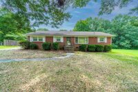 2501 Twin Avenue, Gastonia, NC 28052, MLS # 4161098 - Photo #1