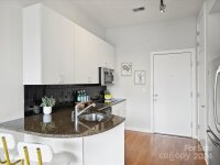 525 E 6th Street Unit 403, Charlotte, NC 28202, MLS # 4161775 - Photo #7