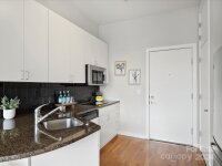 525 E 6th Street Unit 403, Charlotte, NC 28202, MLS # 4161775 - Photo #9