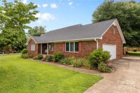 105 Baymount Drive, Statesville, NC 28625, MLS # 4162581 - Photo #1