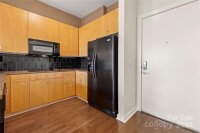 525 E 6th Street Unit 201, Charlotte, NC 28202, MLS # 4164962 - Photo #6