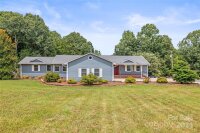 609 Old Hardin Road, Dallas, NC 28034, MLS # 4165168 - Photo #1