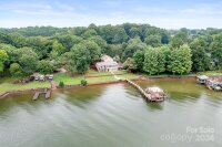 184 Lakeshore Drive, Mooresville, NC 28117, MLS # 4165191 - Photo #1