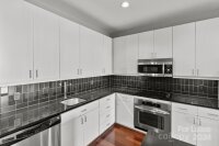 333 W Trade Street Unit 1401, Charlotte, NC 28202, MLS # 4166672 - Photo #5