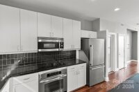 333 W Trade Street Unit 1401, Charlotte, NC 28202, MLS # 4166672 - Photo #6