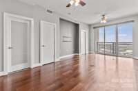 333 W Trade Street Unit 1401, Charlotte, NC 28202, MLS # 4166672 - Photo #8