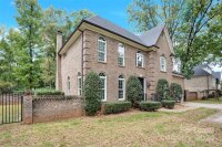 3012 Sharon View Road, Charlotte, NC 28210, MLS # 4167789 - Photo #3