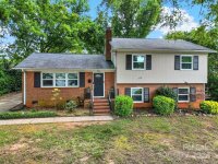 2912 Dunaire Drive, Charlotte, NC 28205, MLS # 4168155 - Photo #1